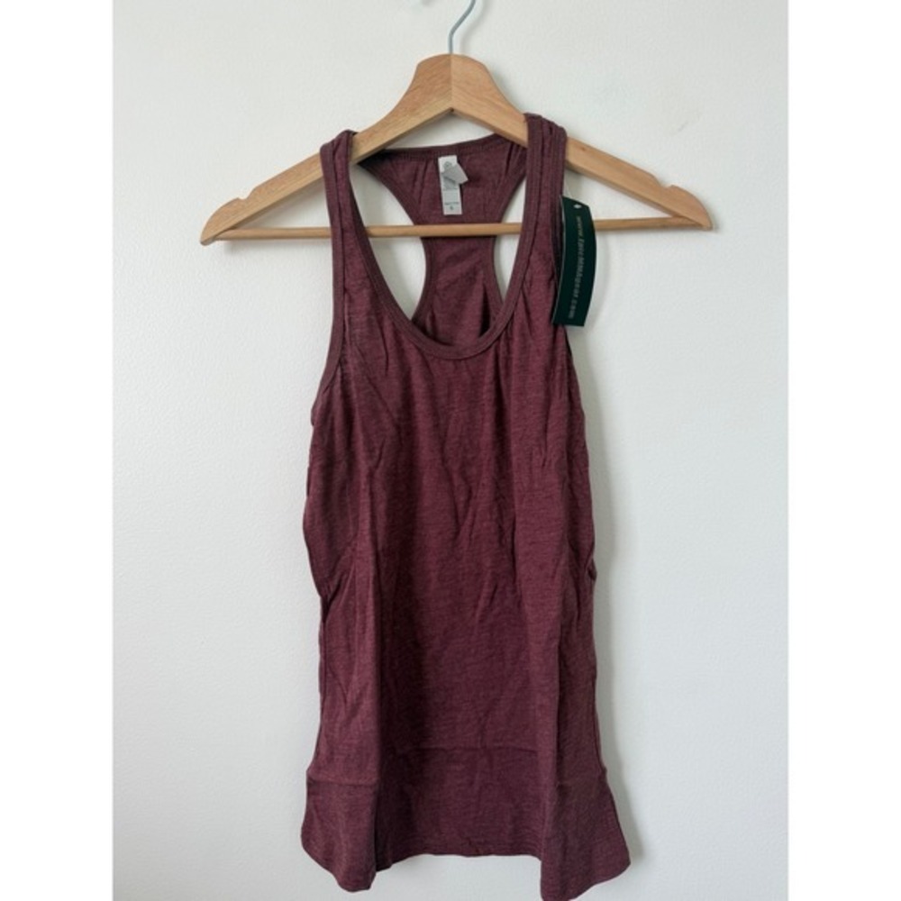 Women's Epic MMA Gear Basic Tank Top – Wine – Size Small – NWT